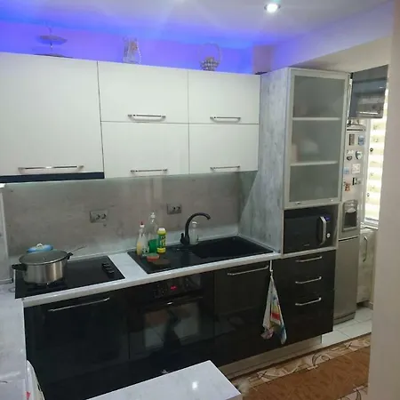 ゲストハウス House Ogledalovi