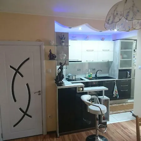 ゲストハウス House Ogledalovi *
